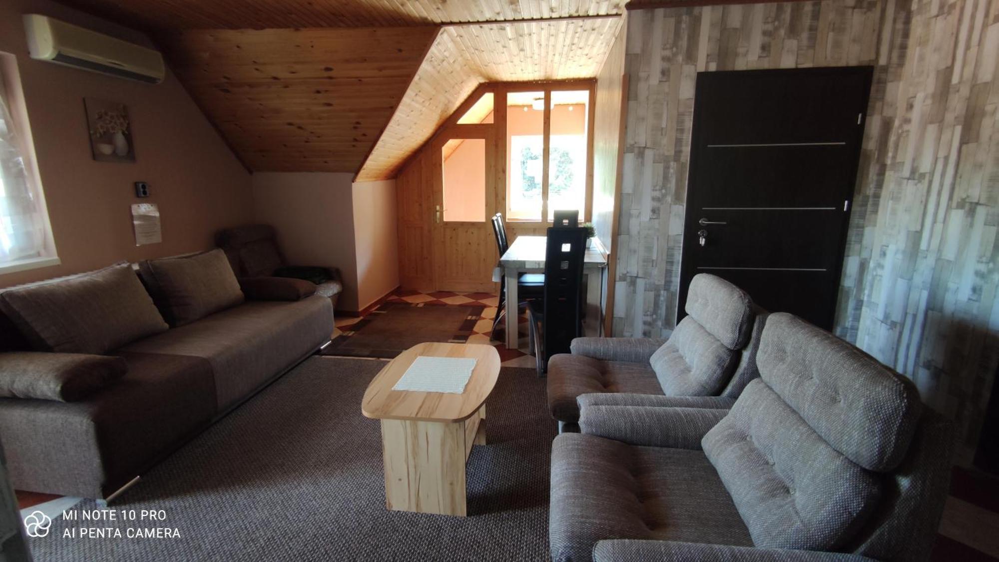 Harkány Apartman Aniko Vendeghaz מראה חיצוני תמונה